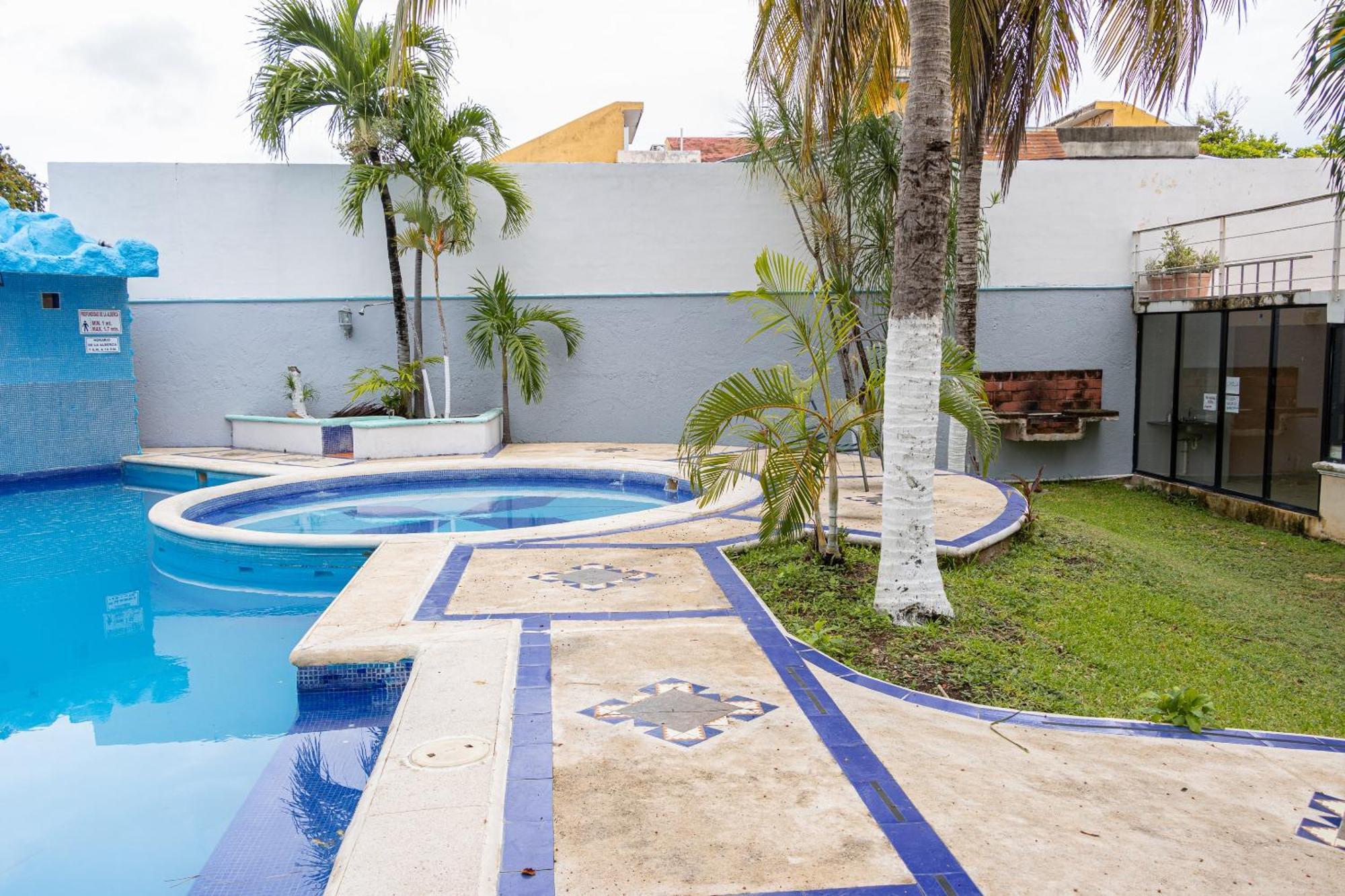 Oyo Hotel Marias,Aeropuerto Internacional De เชตุมัล ภายนอก รูปภาพ
